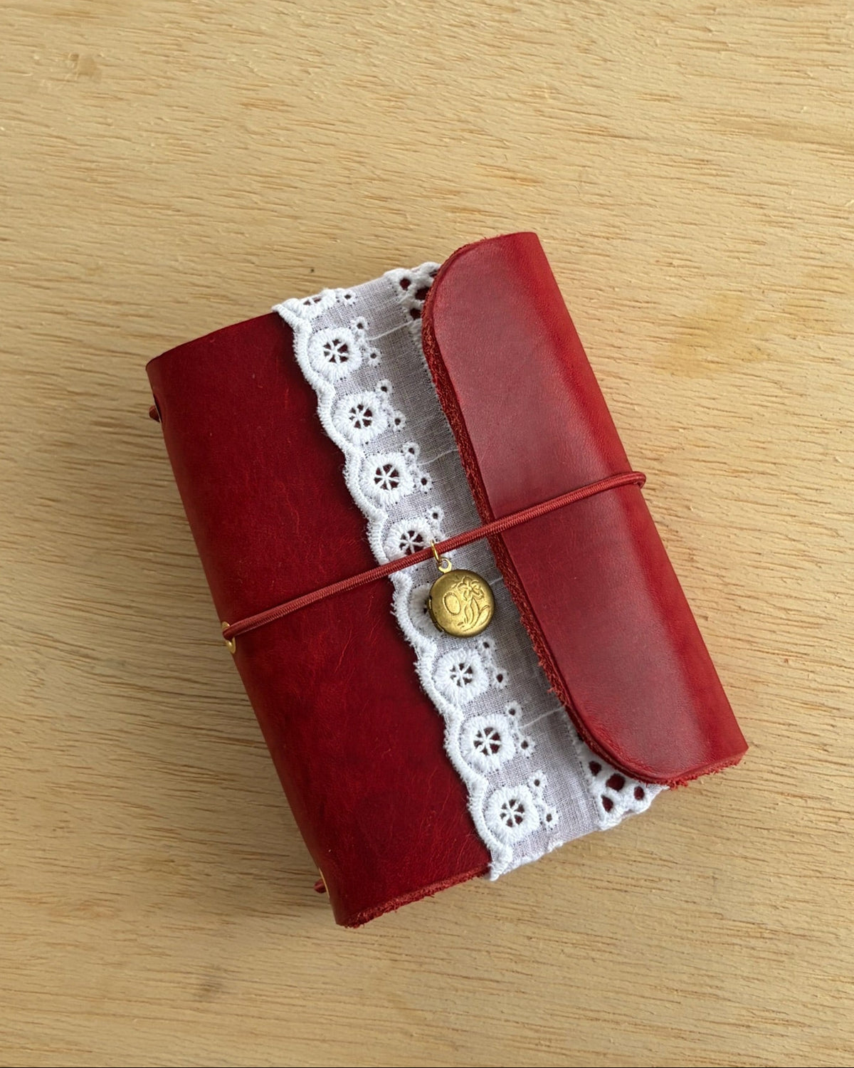 A7 Mini Apple Red Journal 05