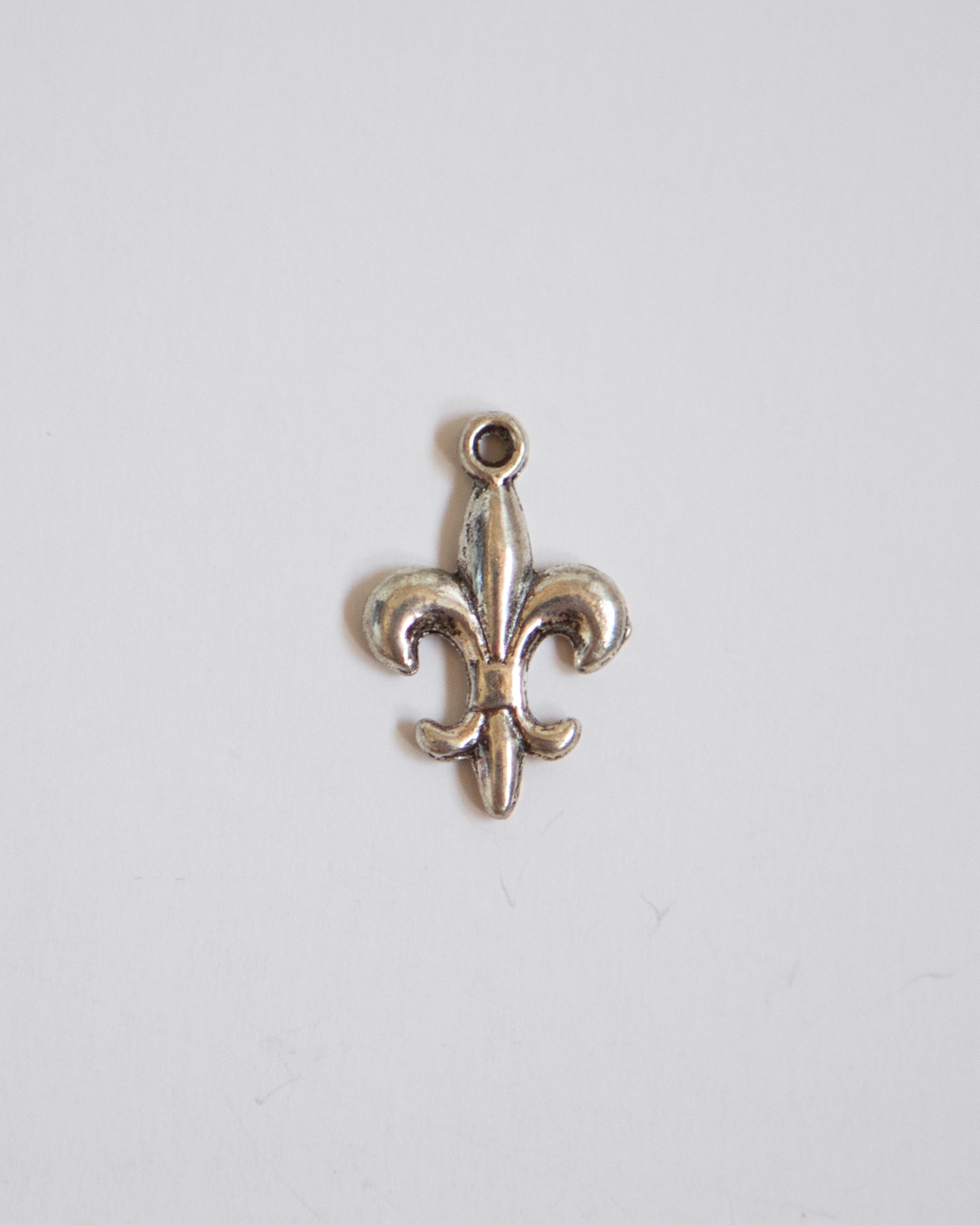 Silver Fleur de Lys Charm